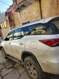 تۆیۆتا فۆرچێنەر